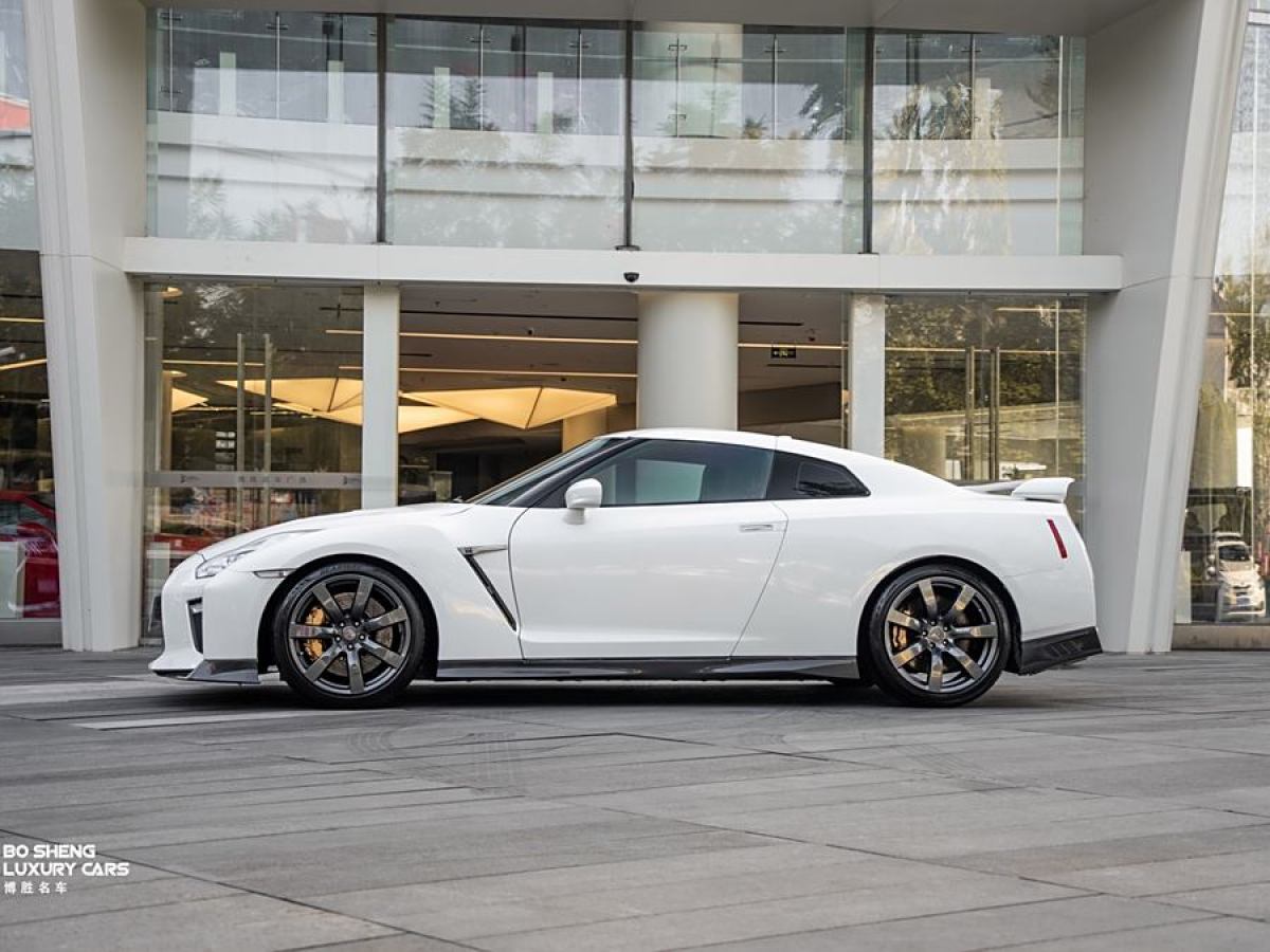 日產(chǎn) GT-R  2009款 R35圖片