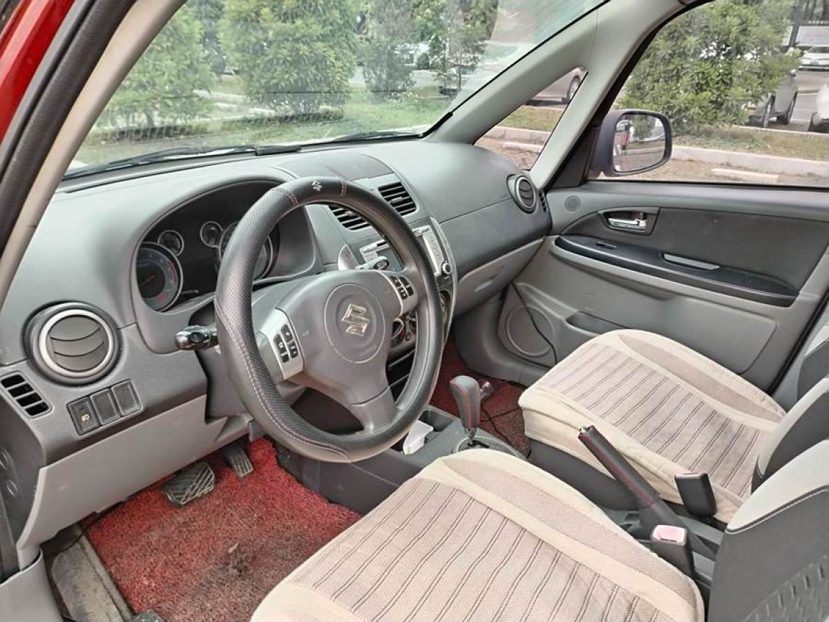 鈴木 天語 SX4  2011款 兩廂 1.6L 自動靈動型圖片