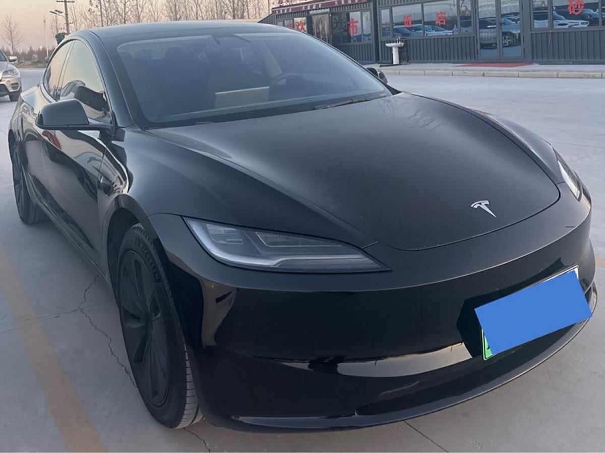 特斯拉 Model Y  2023款 后輪驅(qū)動(dòng)版圖片