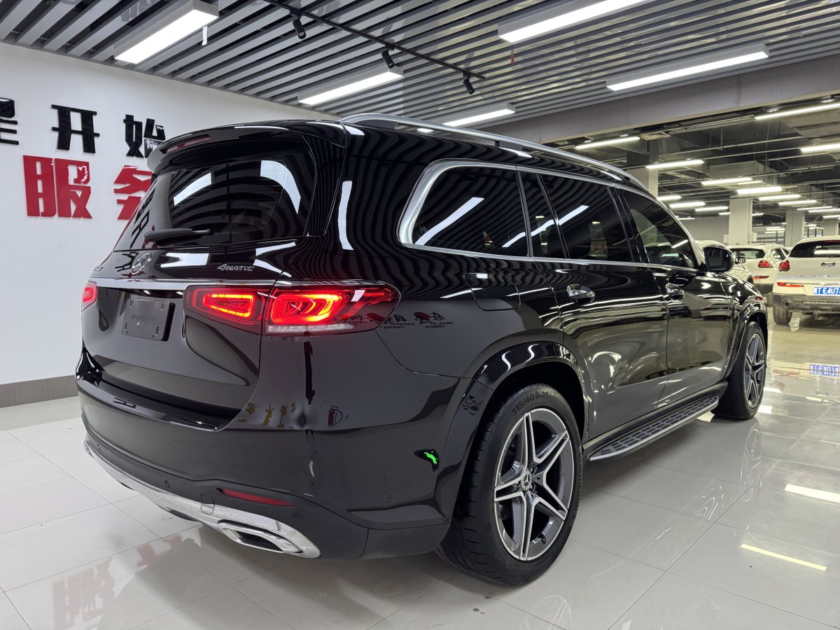 奔馳 奔馳GLS  2022款 改款二 GLS 450 4MATIC 時尚型圖片