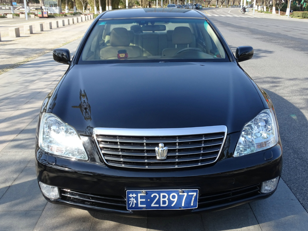 豐田 皇冠  2005款 3.0L Royal E圖片