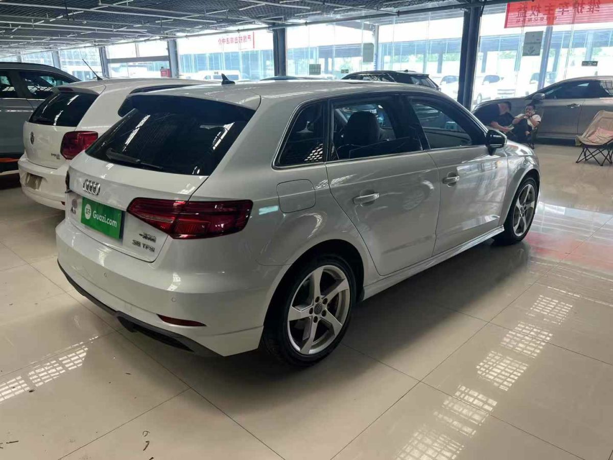 奧迪 奧迪A3  2020款 Limousine 35 TFSI 進(jìn)取型圖片