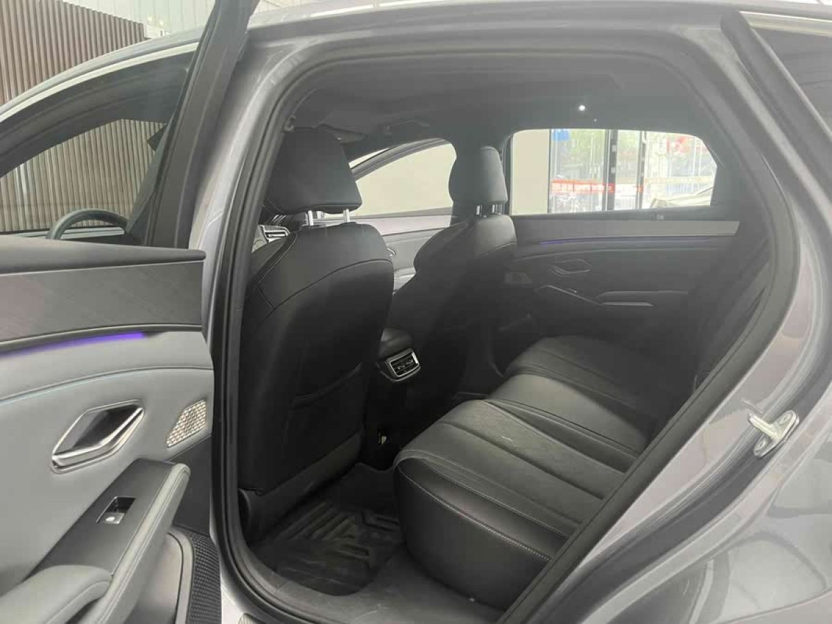 比亞迪 秦L  2024款 DM-i 120KM卓越型圖片