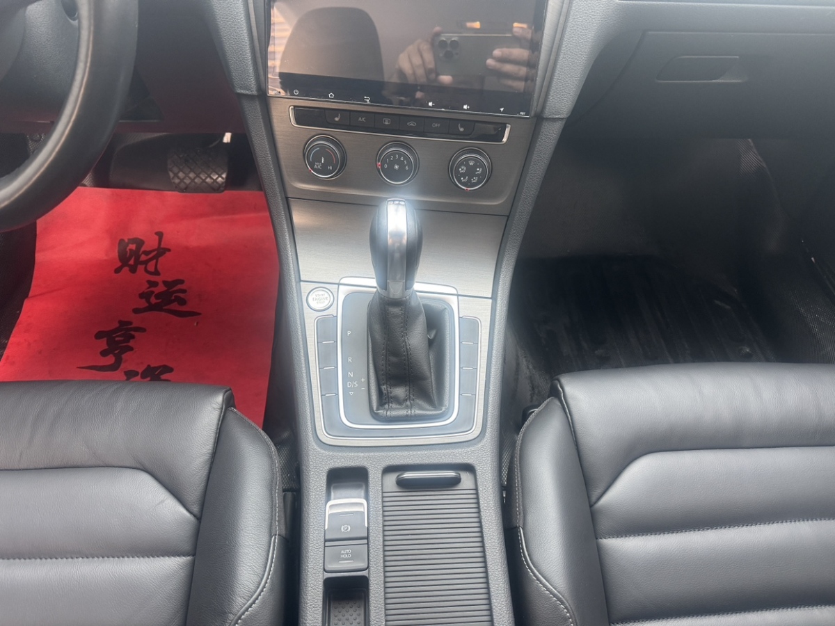 大眾 高爾夫  2016款 230TSI 自動(dòng)豪華型圖片
