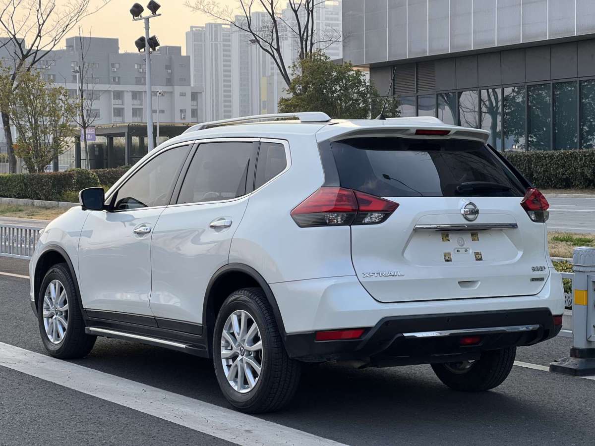 日產(chǎn) 奇駿  2020款 2.0L CVT智聯(lián)尊享版 2WD圖片