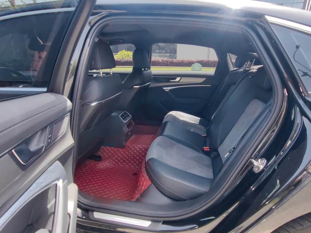 奧迪 奧迪A6L  2021款 40 TFSI 豪華動感型圖片