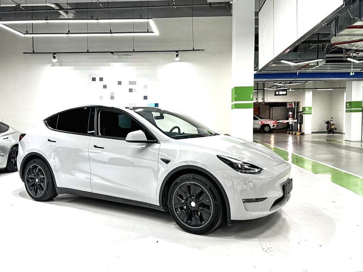 特斯拉 Model 3  2022款 改款 后輪驅(qū)動版圖片