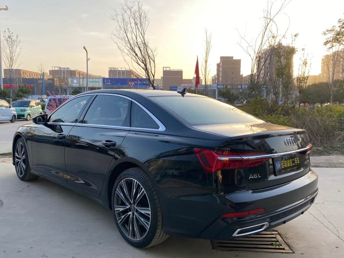 奧迪 奧迪A6L  2022款 40 TFSI 豪華動(dòng)感型圖片