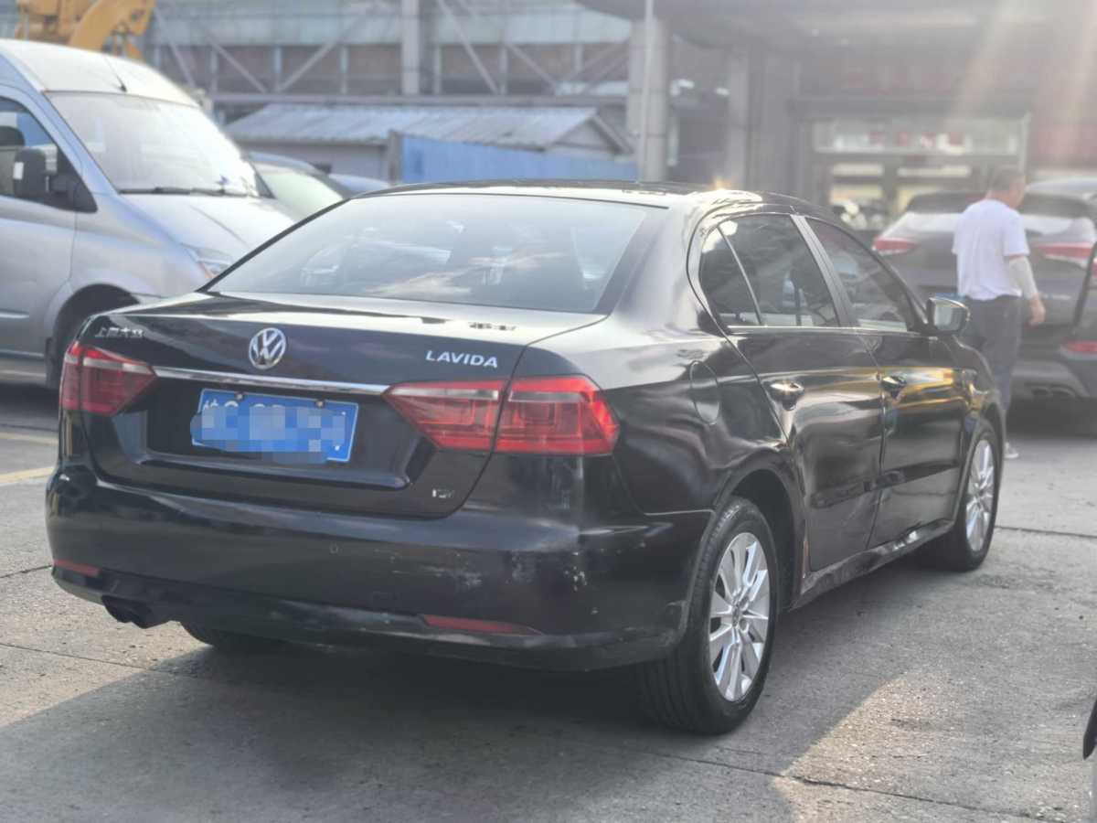 大眾 朗逸  2013款 1.4TSI DSG豪華導(dǎo)航版圖片