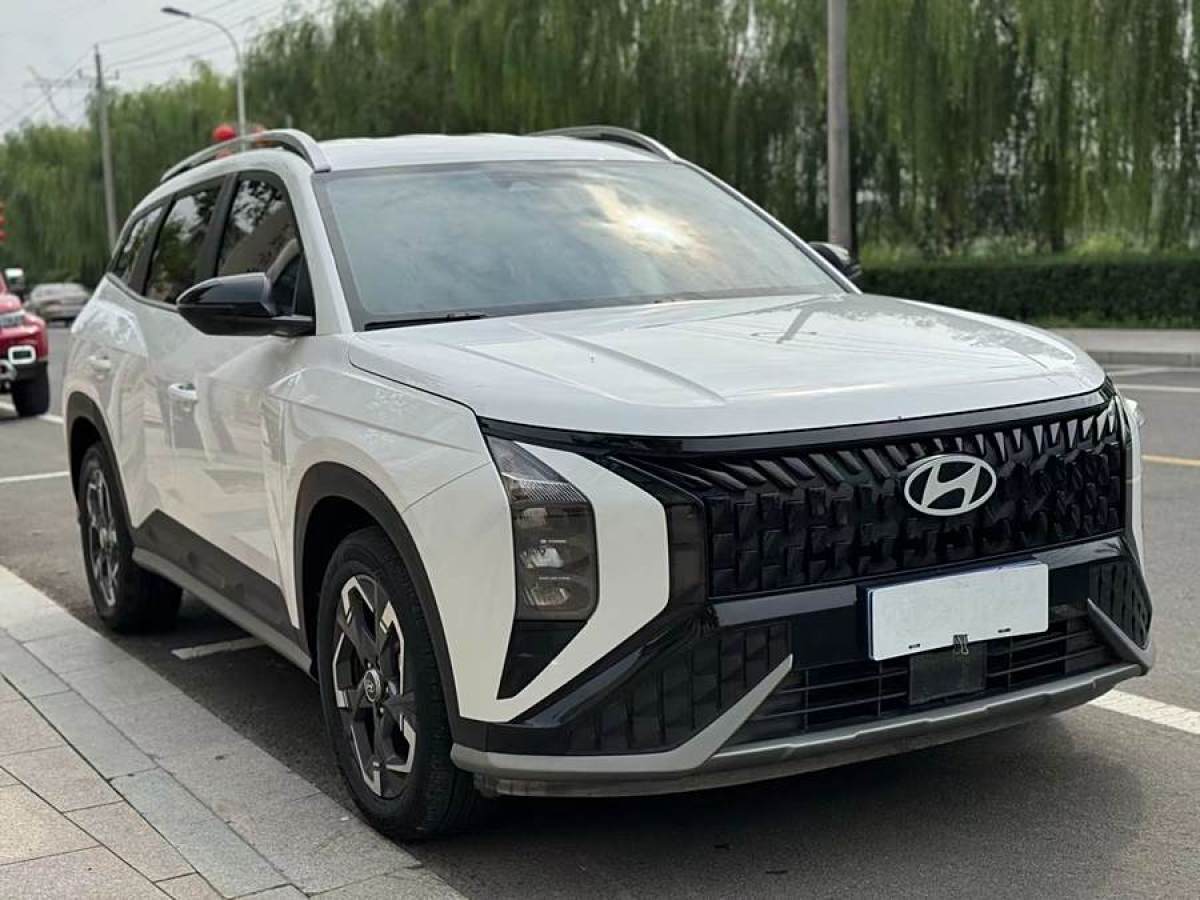 現(xiàn)代 ix35  2023款 2.0L 尊貴版LUX圖片