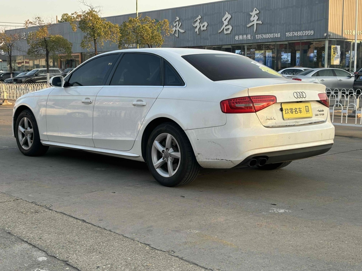 奧迪 奧迪A4L  2013款 35 TFSI 自動(dòng)技術(shù)型圖片