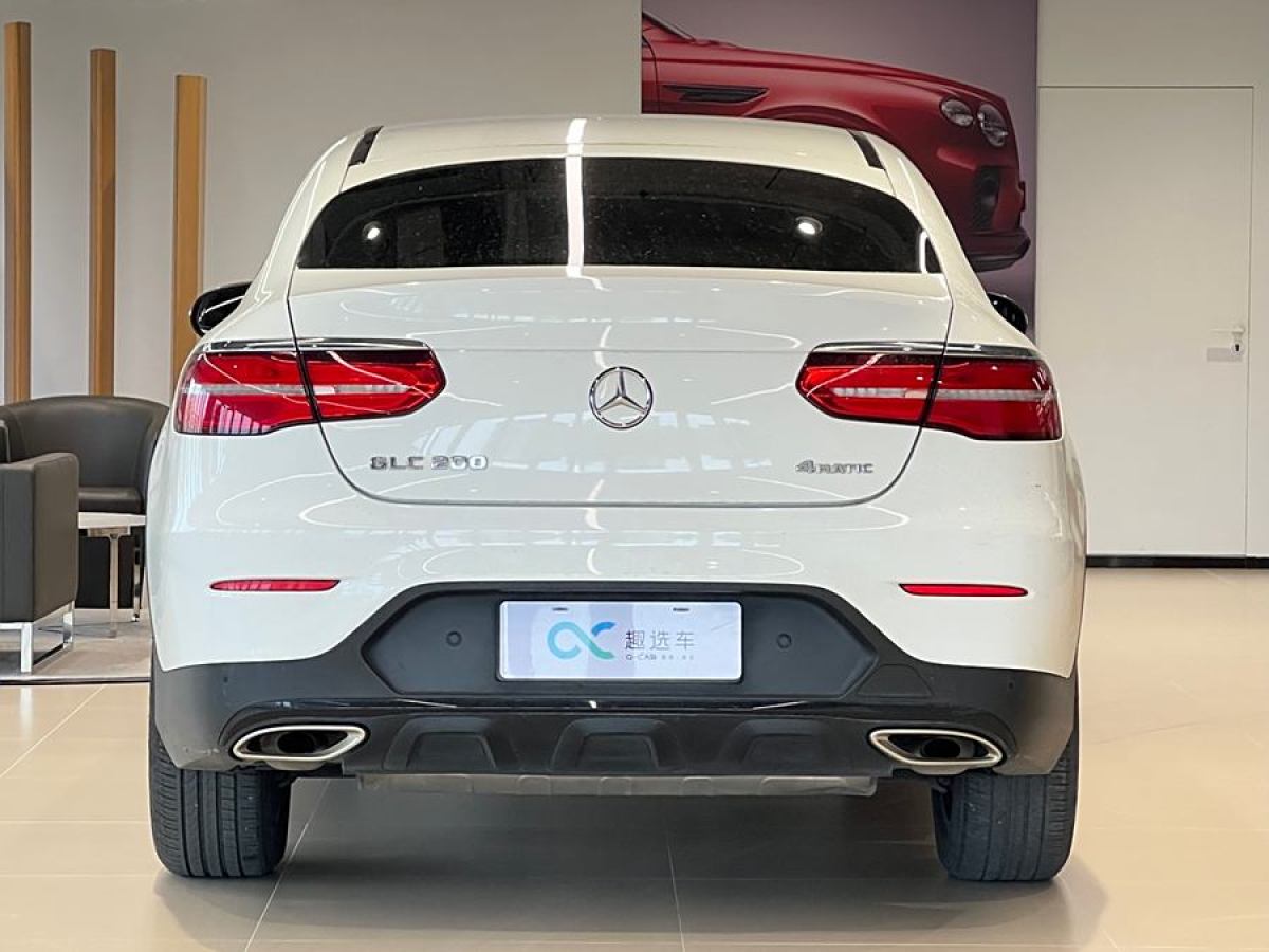 奔馳 奔馳GLC  2023款 GLC 300 4MATIC 轎跑SUV圖片