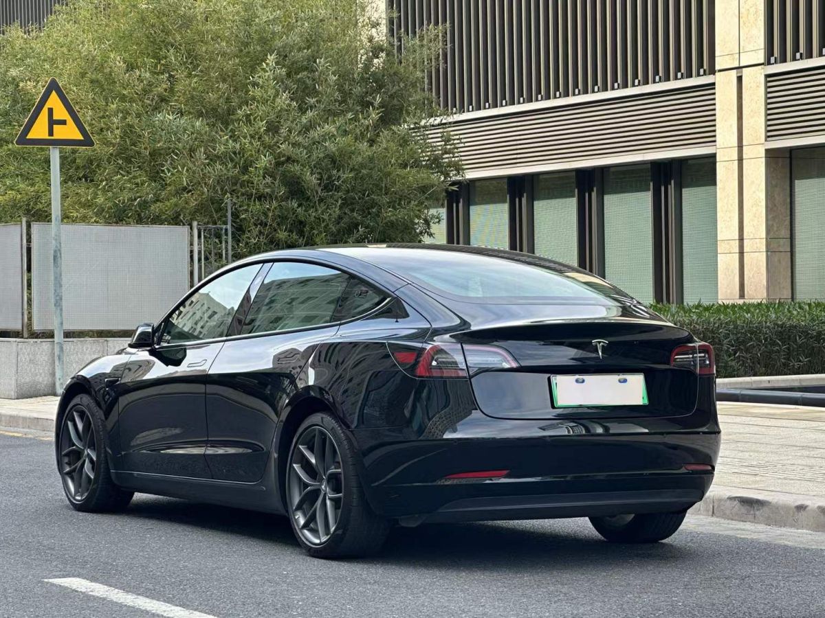 特斯拉 Model S  2021款 Plaid Plus 版圖片