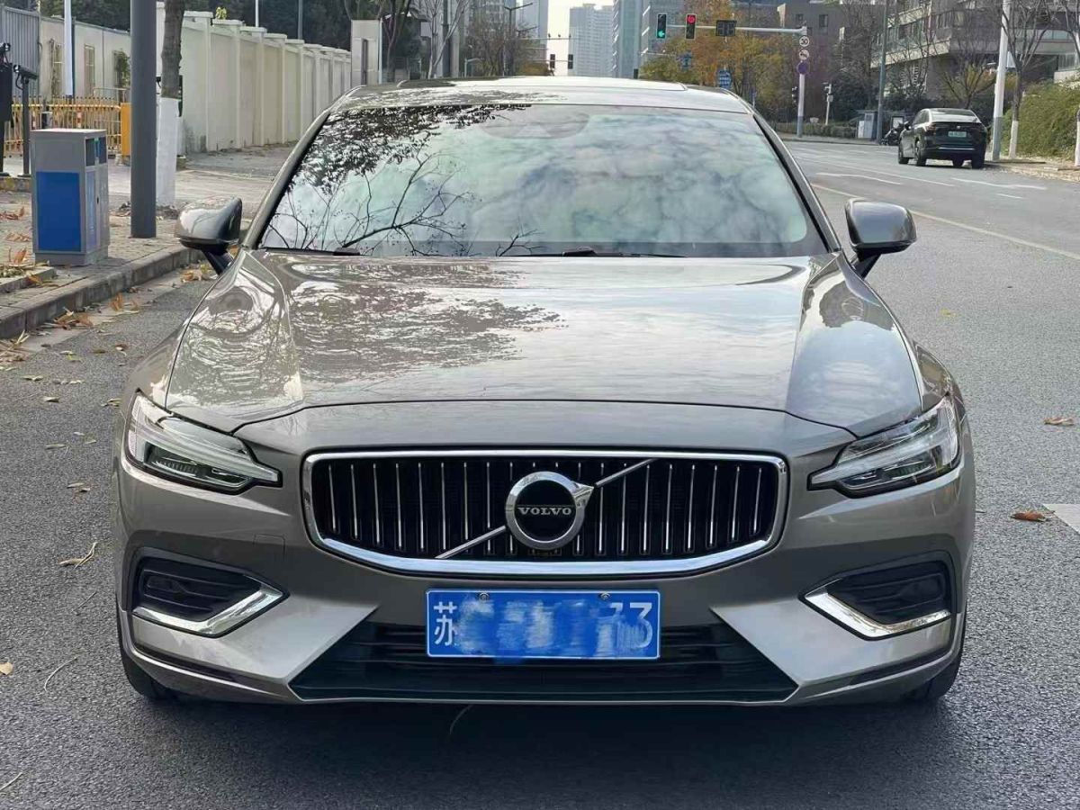 沃爾沃 S60L  2021款 T3 智行豪華版圖片