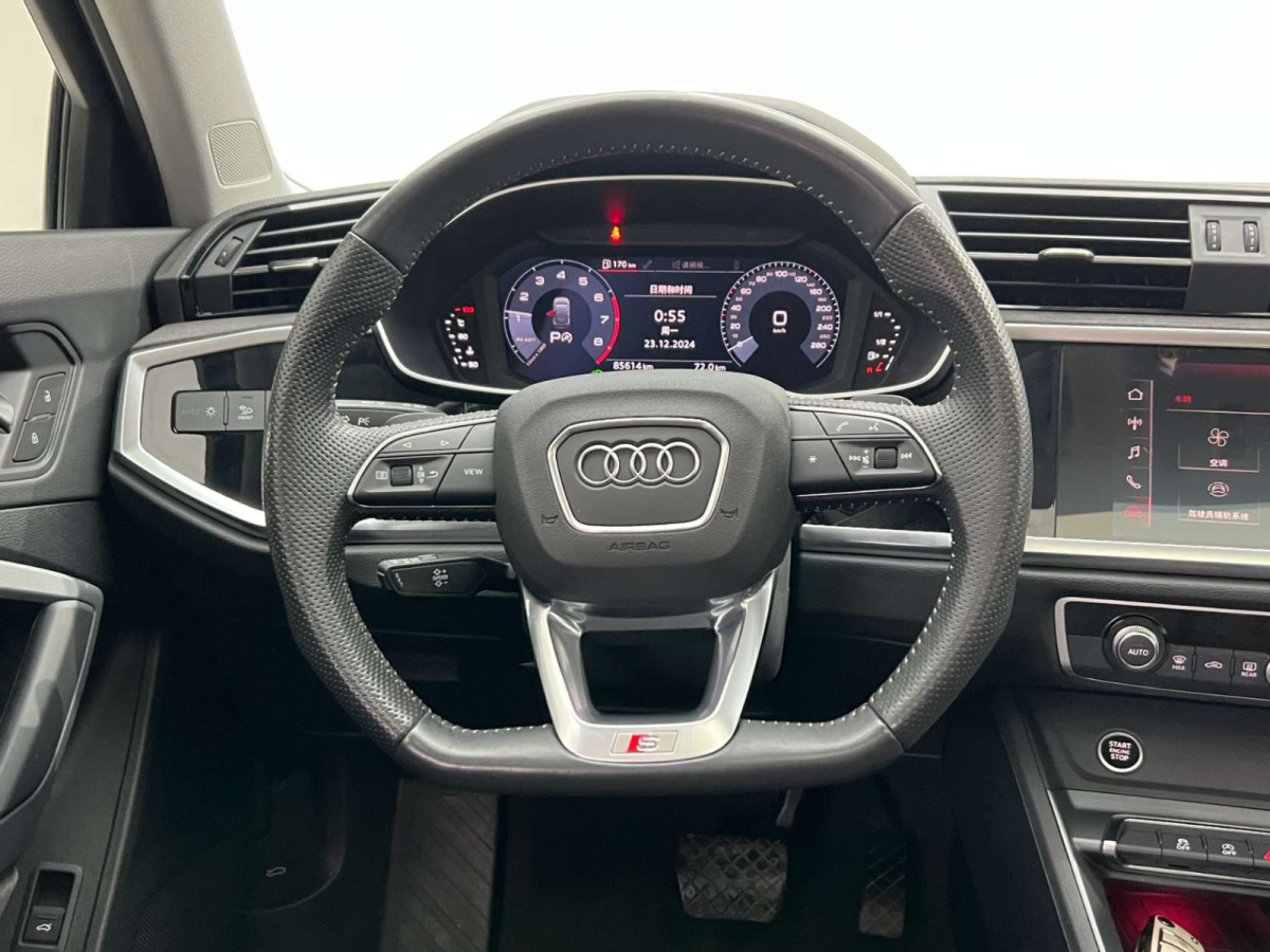 奧迪 奧迪Q3 Sportback  2020款 Sportback 40 TFSI 時尚型圖片