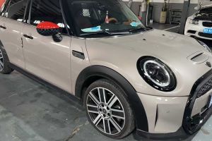 MINI MINI 1.5T ONE