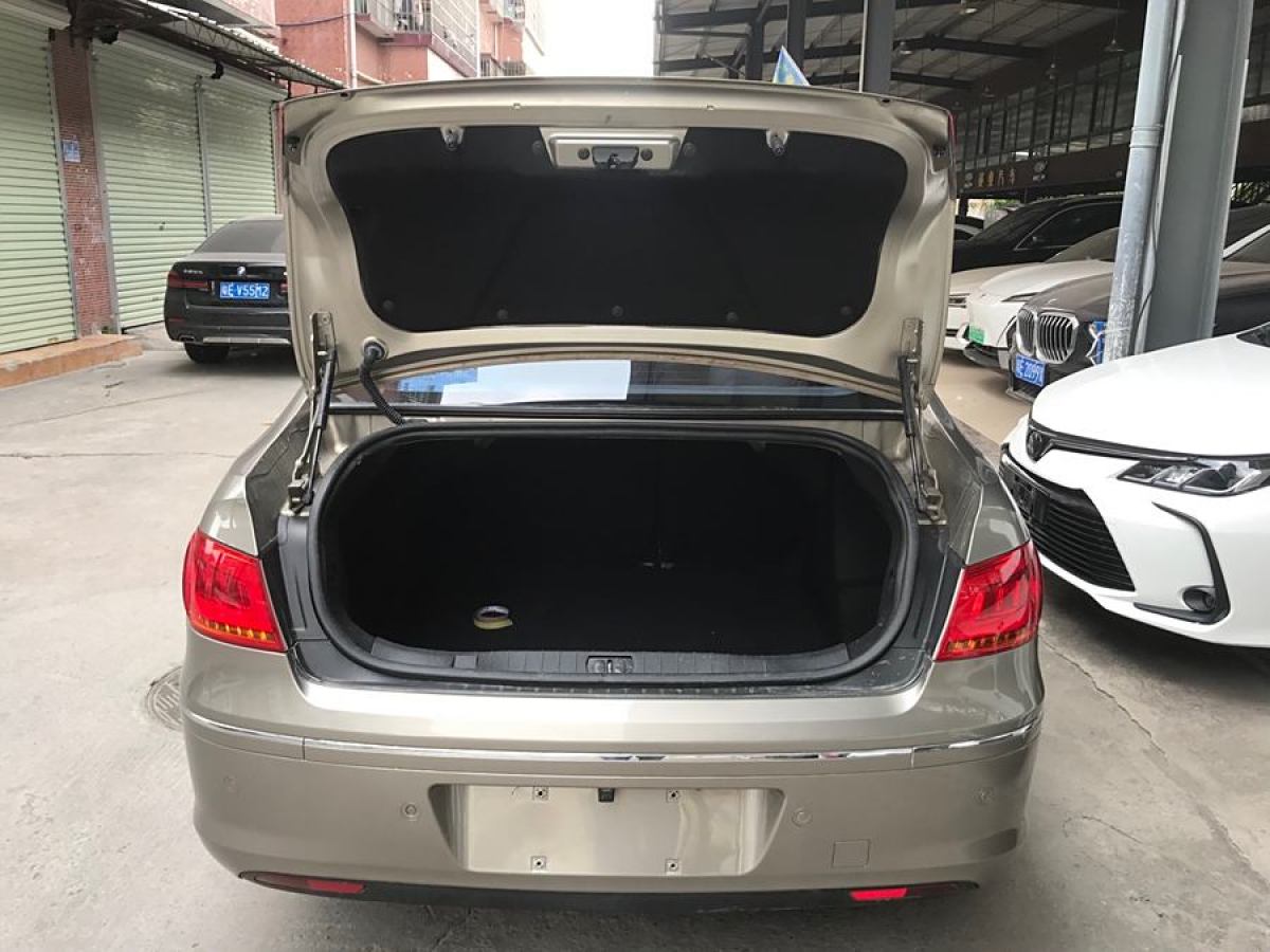 標致 408  2013款 2.0L 自動舒適版圖片