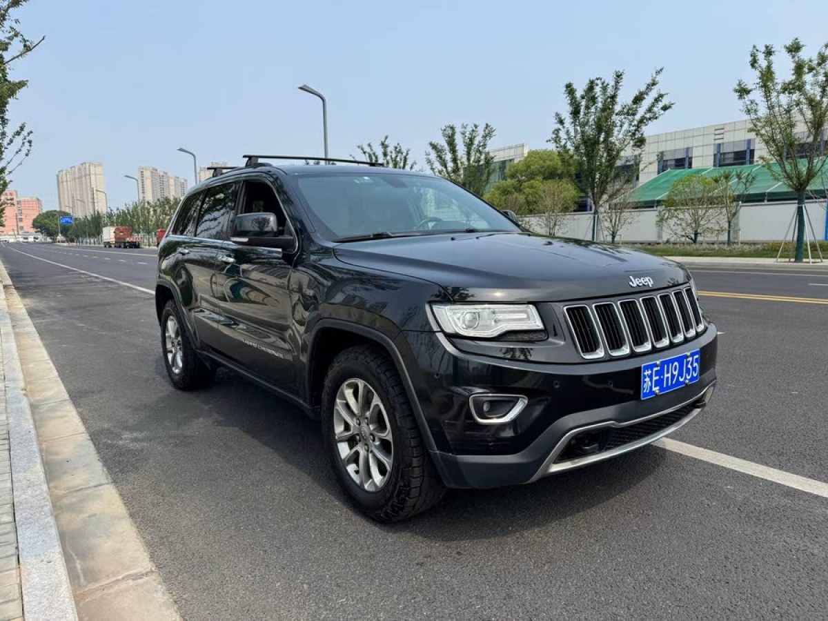 Jeep 大切諾基  2015款 3.0TD 柴油 舒享導航版圖片