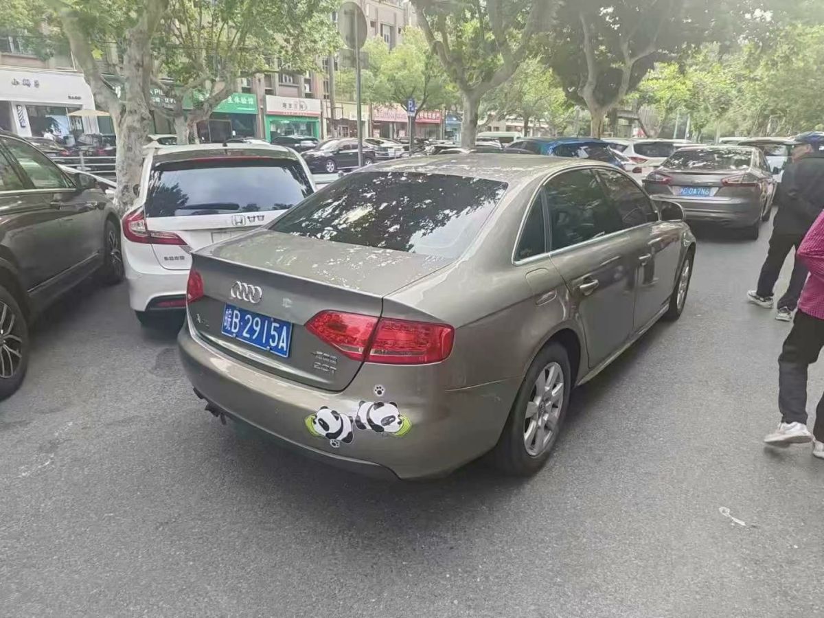 奧迪 奧迪A4L  2012款 2.0 TFSI 自動(dòng)技術(shù)型圖片
