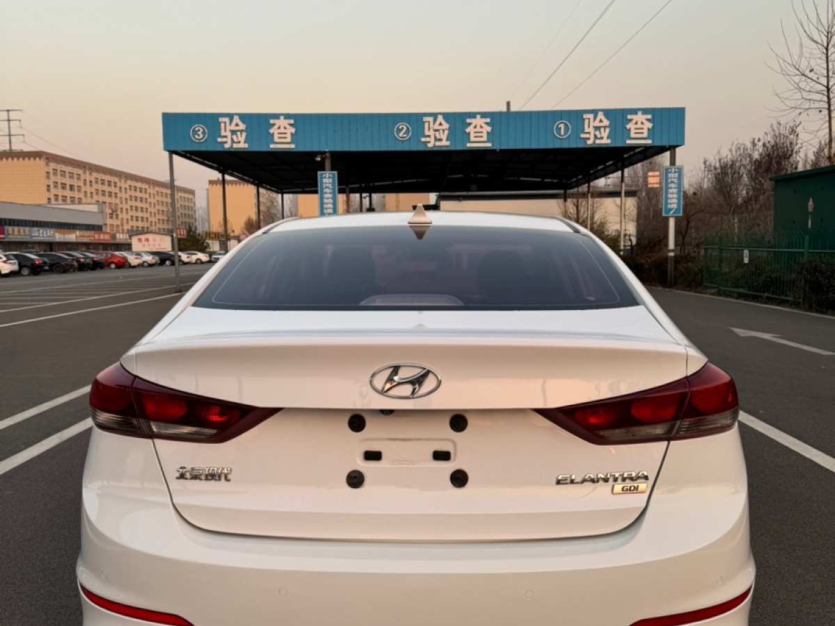 現(xiàn)代 領(lǐng)動(dòng)  2016款 1.6L 自動(dòng)智炫?精英型圖片