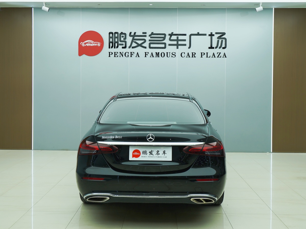 奔馳 奔馳E級(jí)  2022款 改款 E 300 L 尊貴型圖片