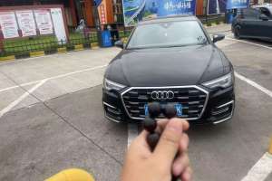 奥迪A6L 奥迪 45 TFSI quattro 臻选致雅型