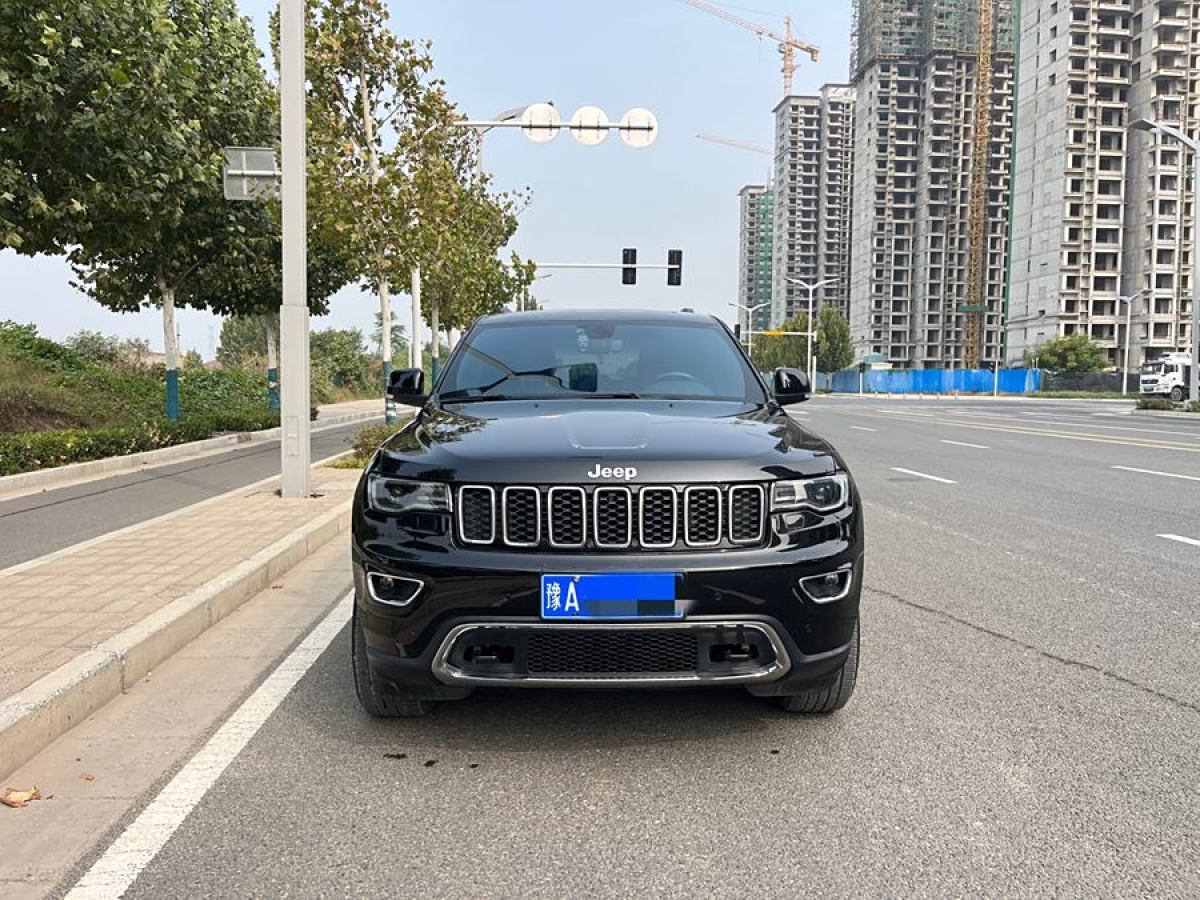 2021年3月Jeep 大切諾基  2020款 3.0L 專業(yè)導航版