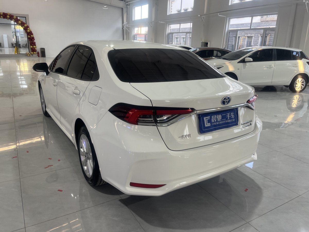 豐田 卡羅拉  2021款 雙擎 1.8L E-CVT精英版圖片