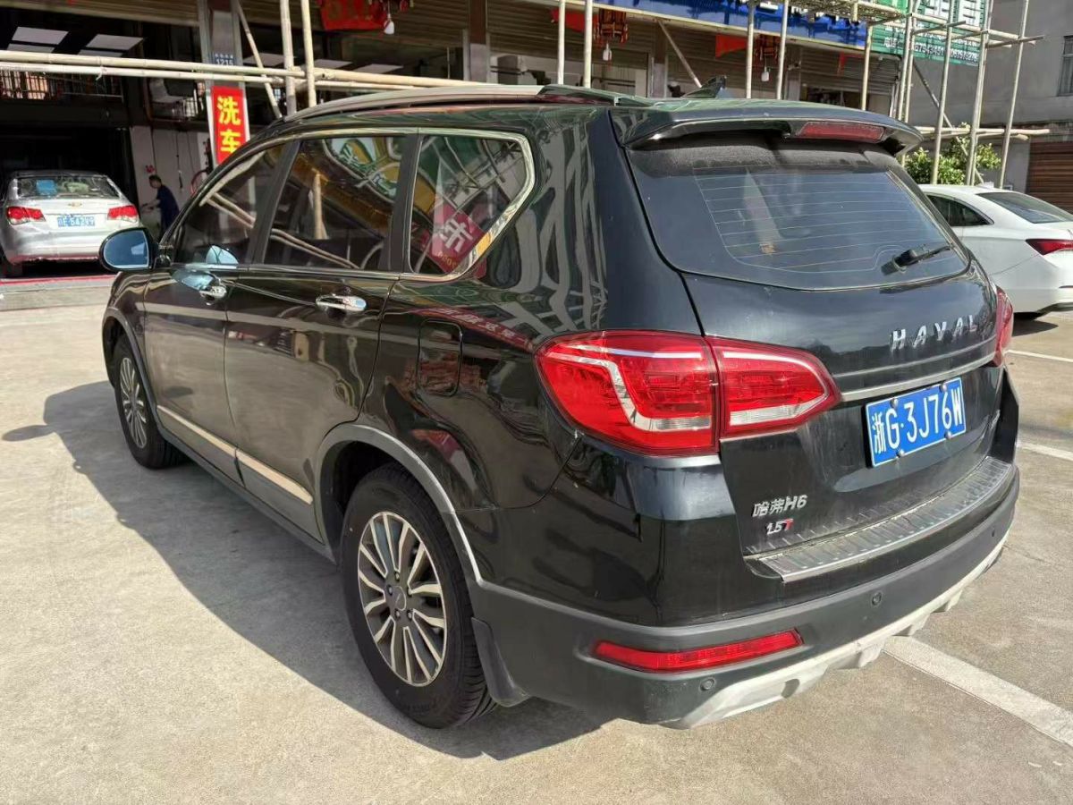 哈弗 H6  2018款 紅標H6 COUPE 1.5T DCT兩驅(qū)豪華型圖片