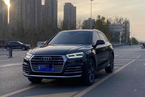 奥迪Q5L 奥迪 改款 40 TFSI 荣享时尚型