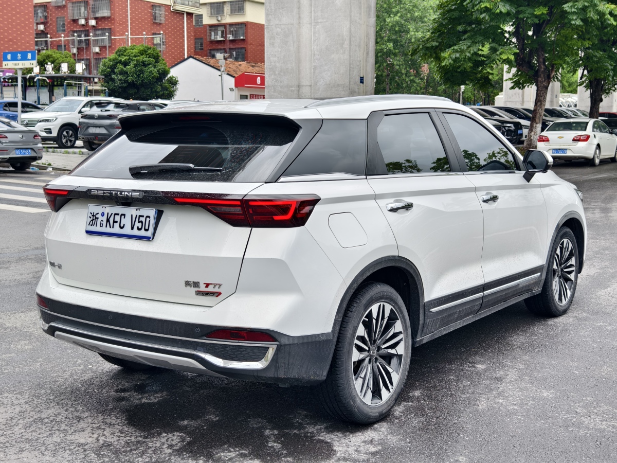 奔騰 T77  2023款 1.5T 自動(dòng)豪華型圖片