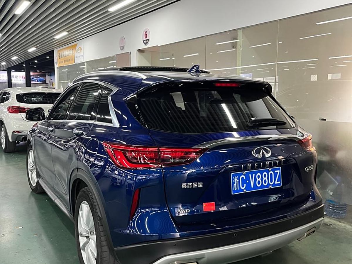 英菲尼迪 QX50  2018款 2.0T 四驅(qū)菁英版圖片