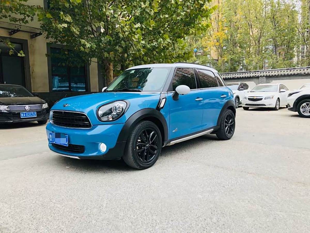 2016年11月MINI COUNTRYMAN  2016款 1.6T COOPER S ALL4 裝備控