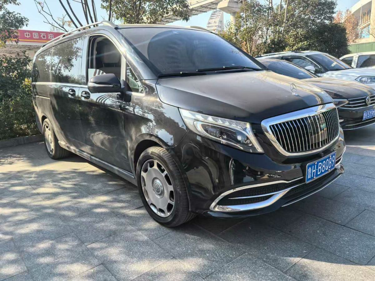 奔馳 奔馳A級  2019款  A 220 L 4MATIC 運動轎車圖片