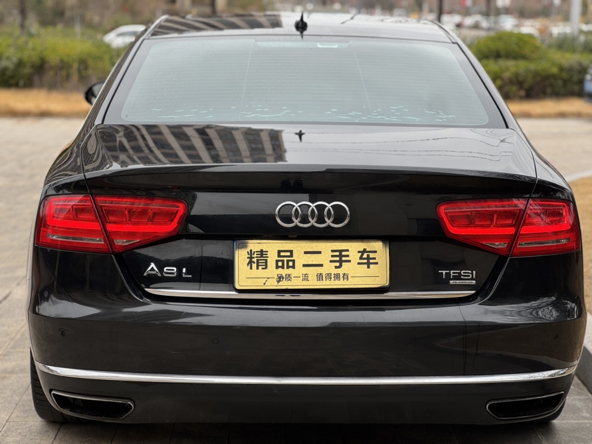 2014年7月奧迪 奧迪A8  2013款 A8L 45 TFSI quattro舒適型