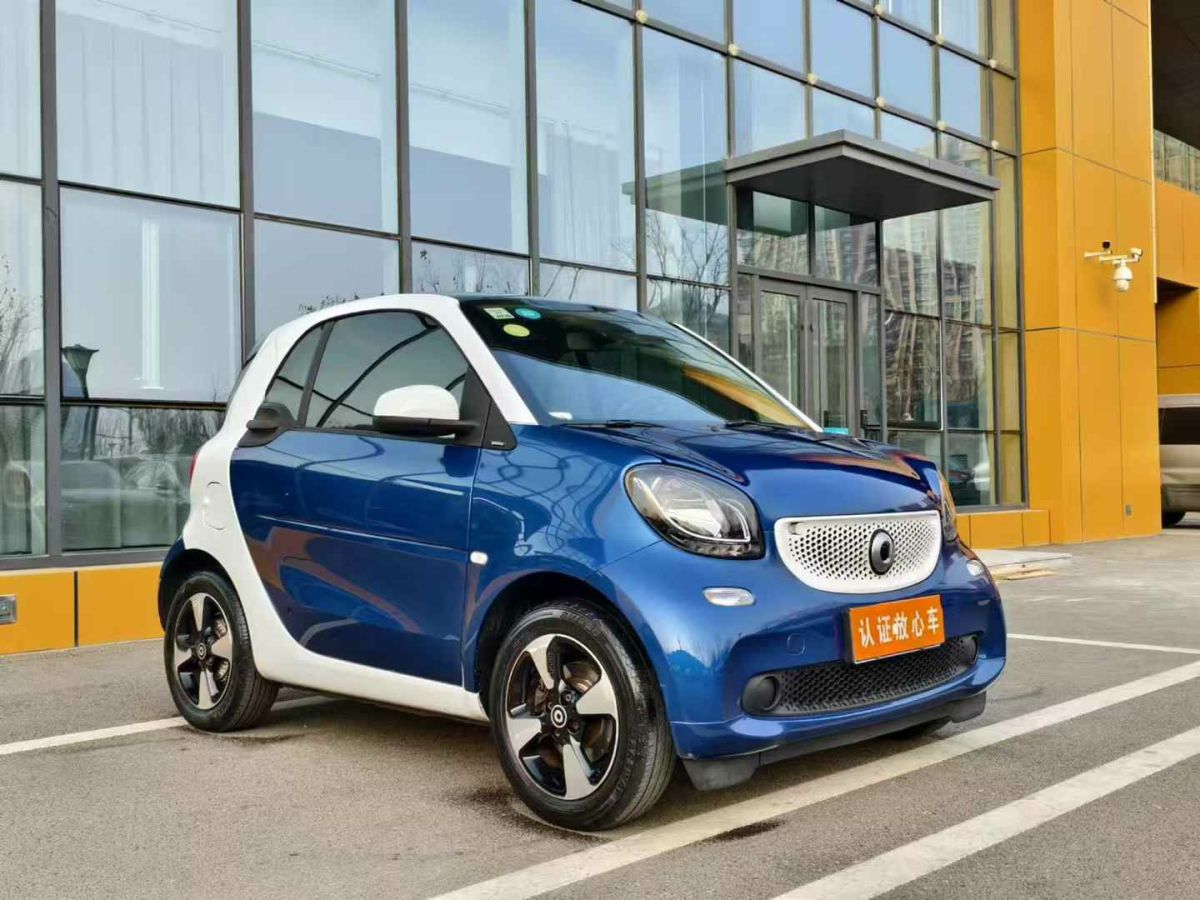 smart fortwo 圖片