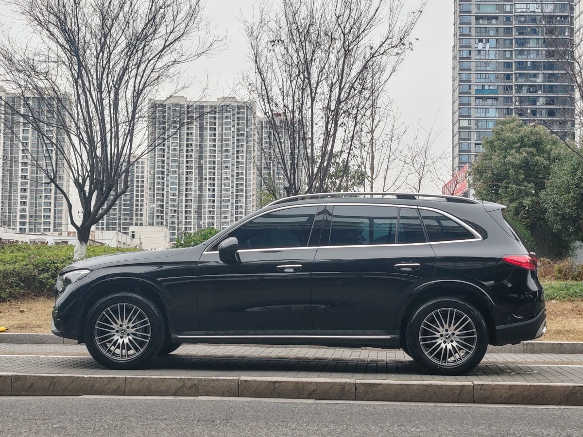 奔馳 奔馳GLC  2018款 改款 GLC 300 4MATIC 動感型圖片