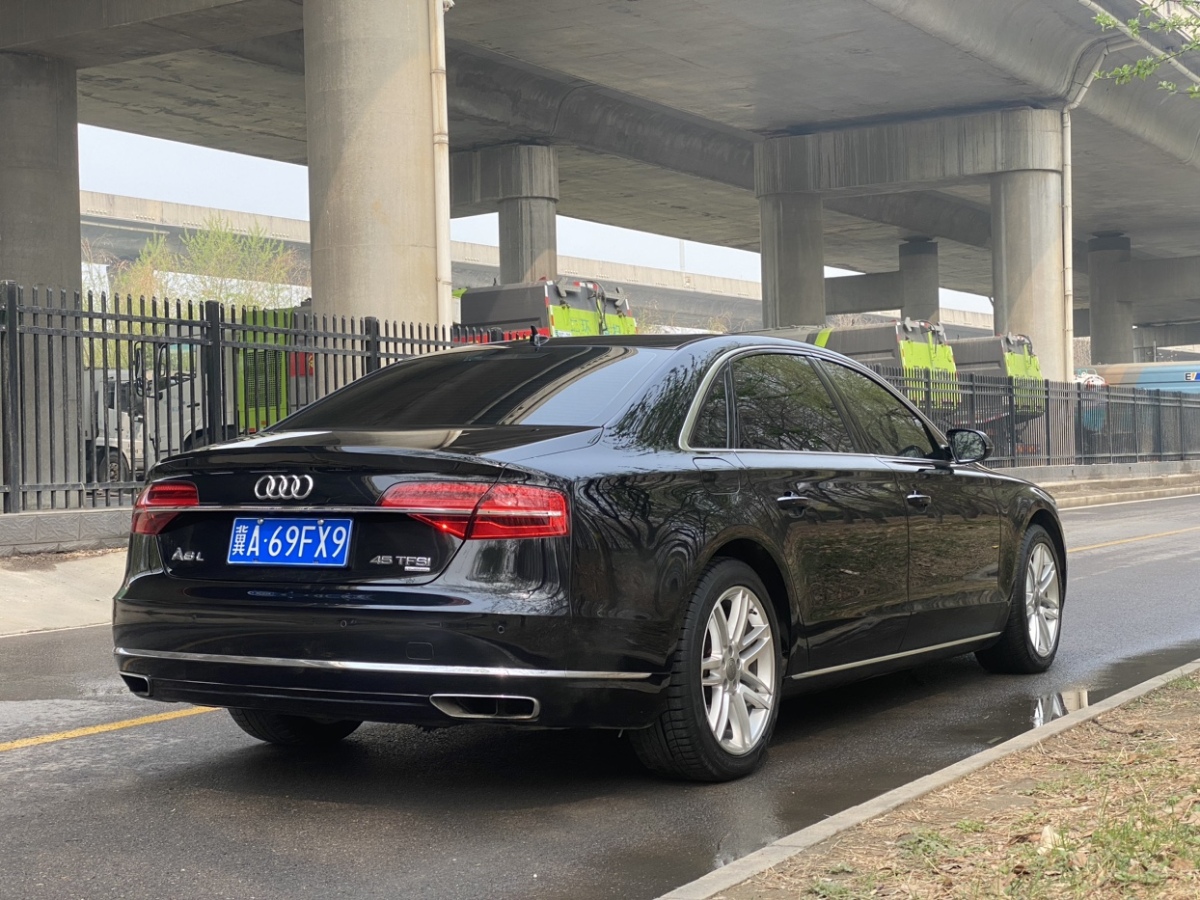 奧迪 奧迪A8  2014款 A8L 45 TFSI quattro舒適型圖片