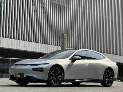 2020年10月 小鵬 P7 后驅(qū)長續(xù)航智行版圖片