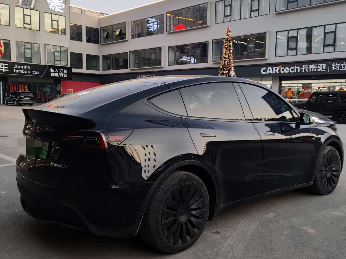 特斯拉 Model Y  2022款 后驅(qū)版圖片