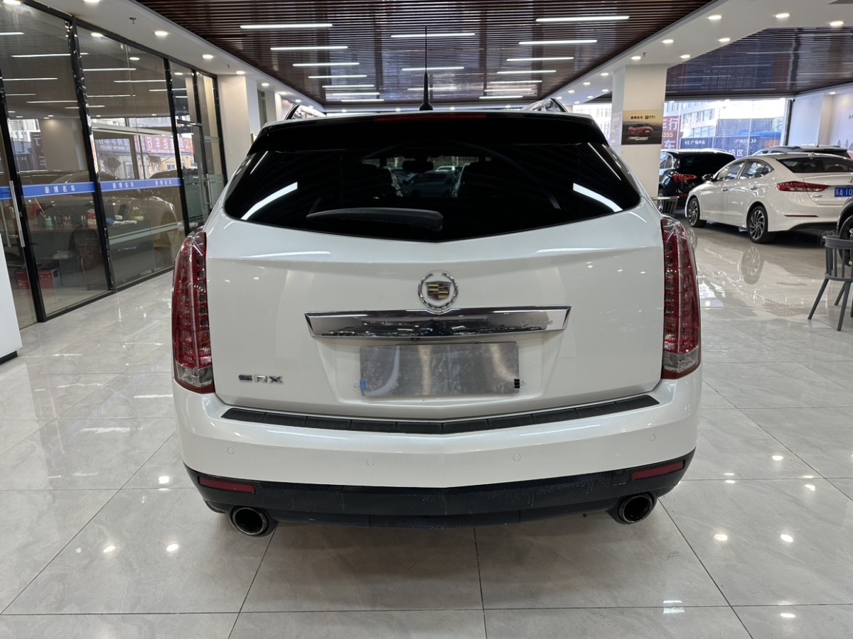 凱迪拉克 SRX  2014款 3.0L 舒適型圖片