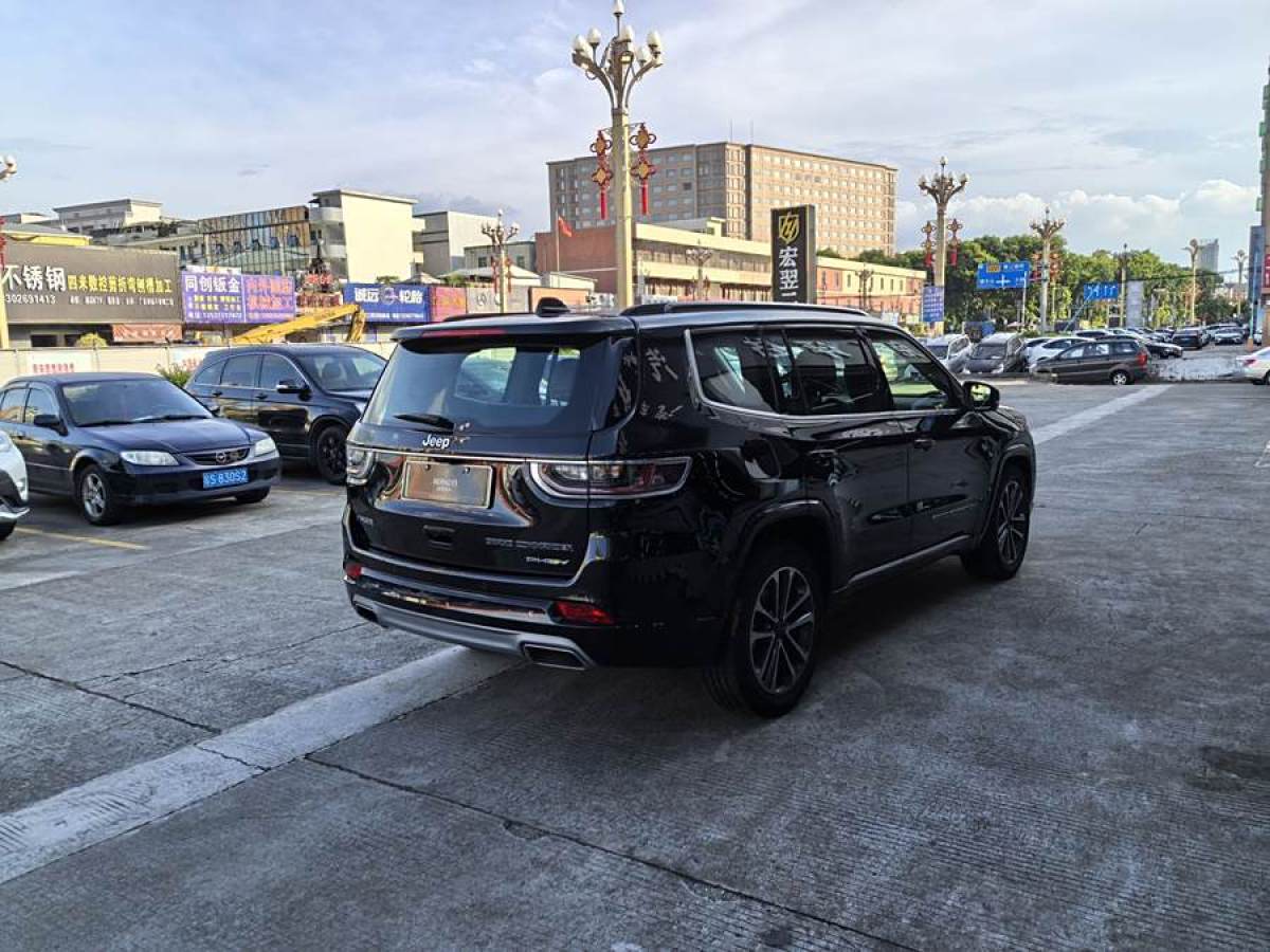 Jeep 大指挥官PHEV  2020款 2.0T 插电混动精英版图片