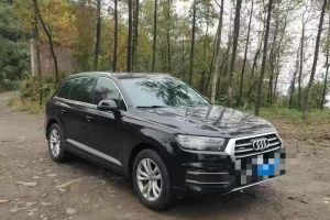 奧迪Q7 奧迪 45 TFSI S line運(yùn)動(dòng)型