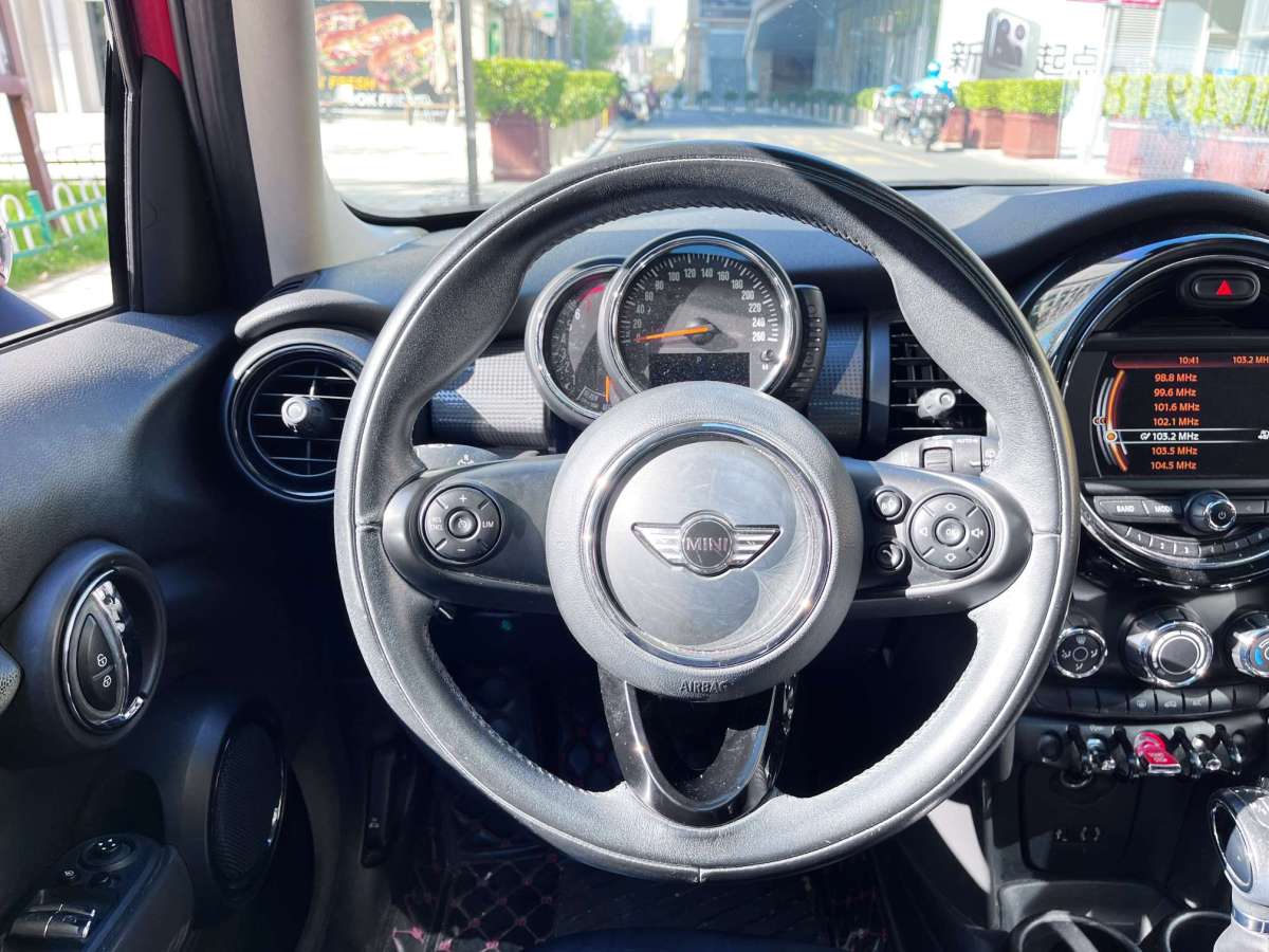 MINI MINI  2016款 1.5T COOPER 五門版圖片