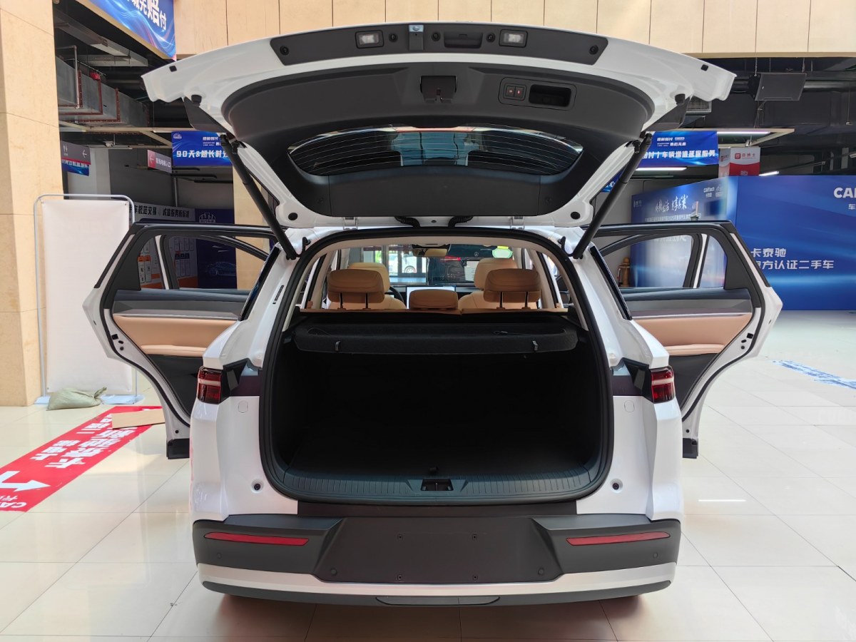 比亞迪 宋Pro新能源  2025款 第二代 智駕版 DM-i 115KM卓越型圖片