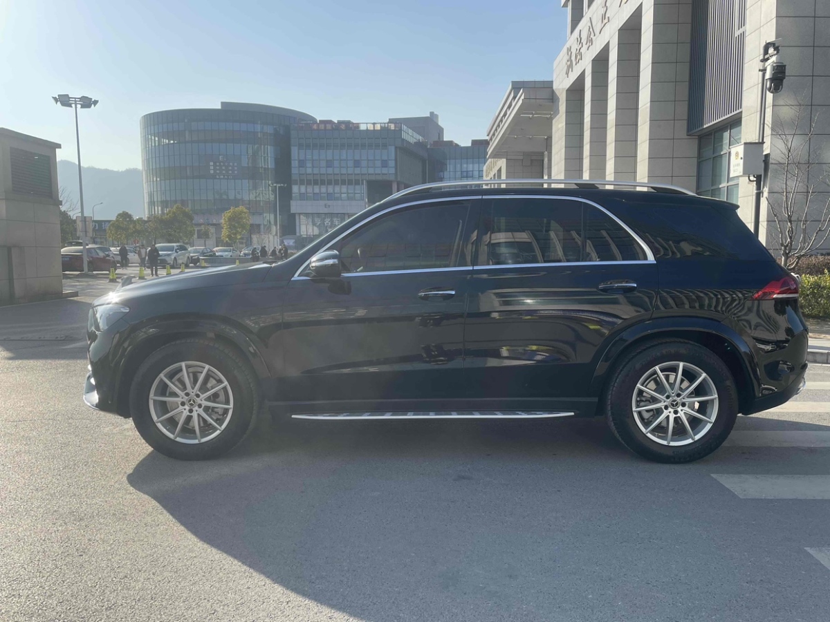 奔馳 奔馳GLE  2021款 GLE 350 4MATIC 時尚型圖片