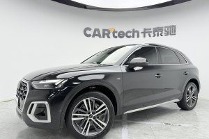 奥迪Q5L 奥迪 40T RS套件燃速型