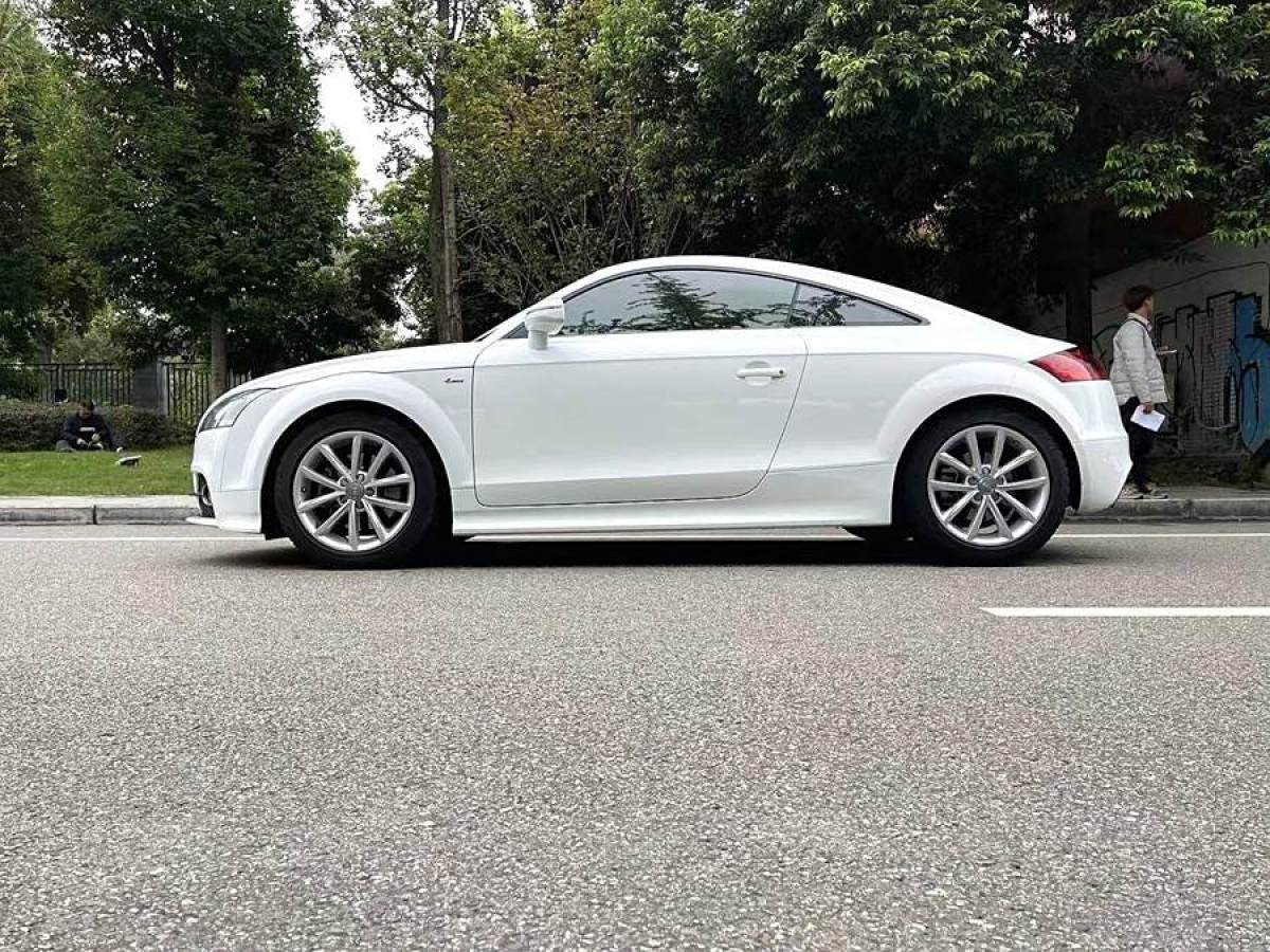 2013年7月奧迪 奧迪TT  2013款 TT Coupe 45 TFSI