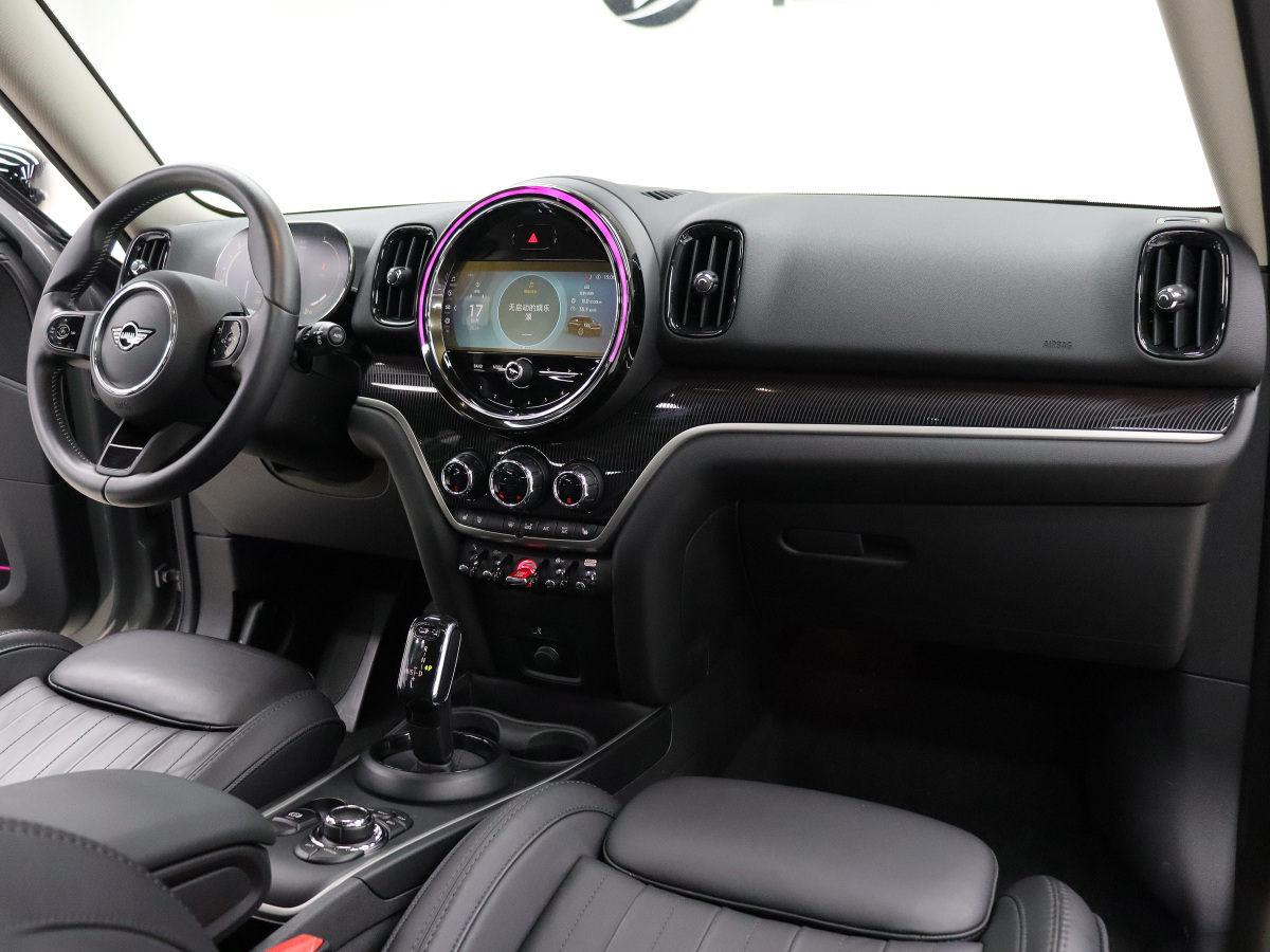 MINI COUNTRYMAN  2023款 2.0T COOPER S ALL4 鑒賞家圖片