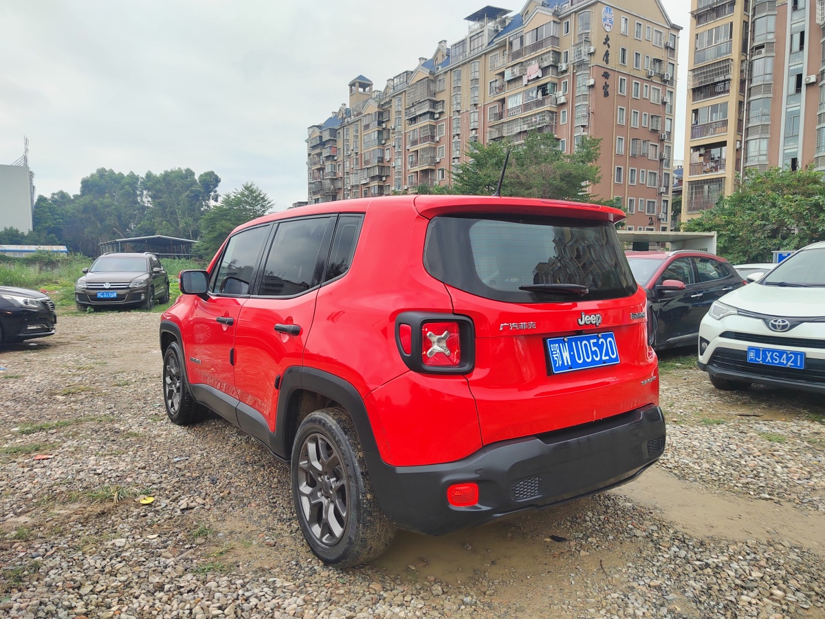 Jeep 自由俠  2017款 180T 自動(dòng)動(dòng)能版+圖片